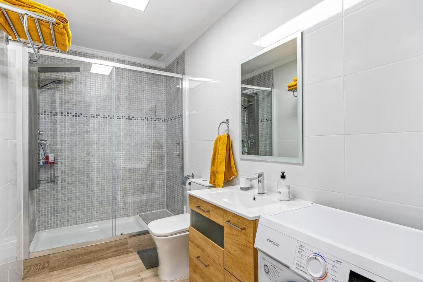 Estefany A 100 M De Playa Apartment Torrevieja